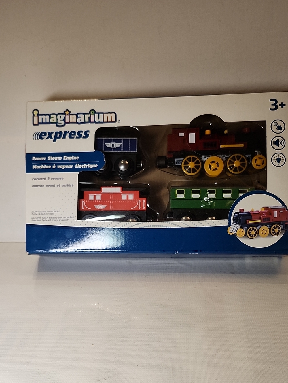 Toyrus  Kids Wooden Train Set - Red & Green Carriages